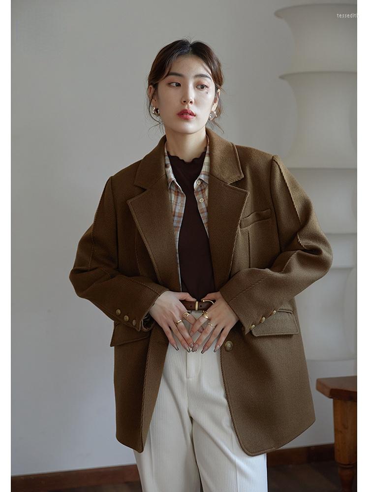 

Women's Suits Women's Commuter Retro Brown Woolen Blazers 2022 Winter Thick Striaight Coats Pocket Decoration Women Suit Collar Jackets
