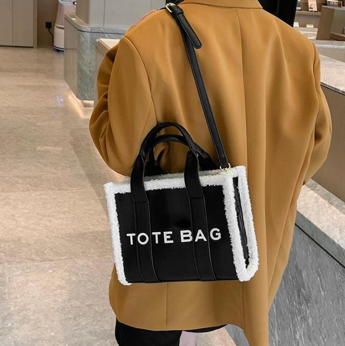 

Marc Jocobs Tote Designer Bags The Totes bag Bag shandbag Luxurys Shoulder Crossbody Women Classic Purse Leather Luxury Handbags Large Capacity H0020, Green