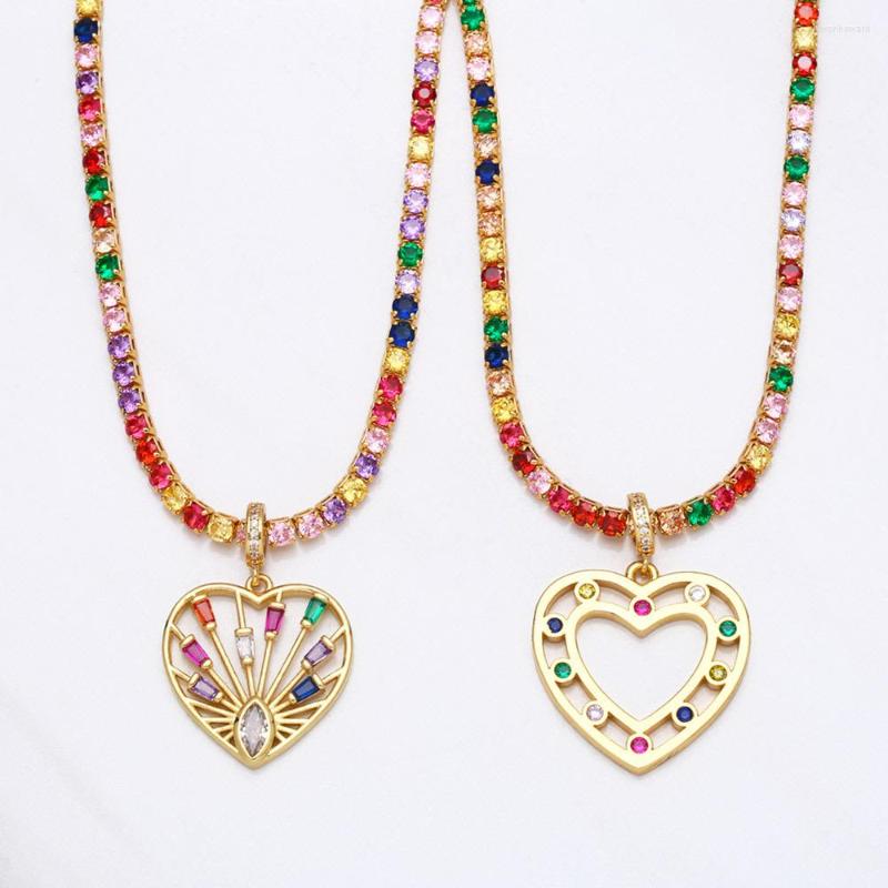 

Pendant Necklaces Copper Zircon Heart Necklace Multicolor Hollow Stone For Women Gold Plated Rainbow Jewelry Gift Wholesale