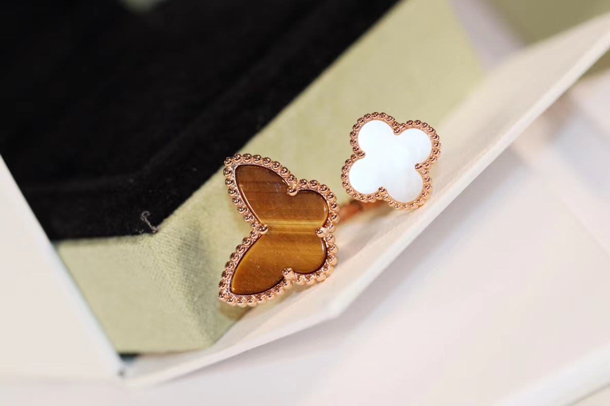 

brand luxury clover designer rings for women girls diamond crystal 18K rose gold sweet buttery 3 leaf flowers heart nail ring party wedding jewelry