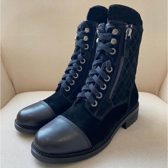 

2022Martin Boots Knight Boot Outdoor Bootie Luxurious Designer Fashion Cowskin Leather High End Top Level Quality Laces Adjustable Zipper Opening Black Ladies