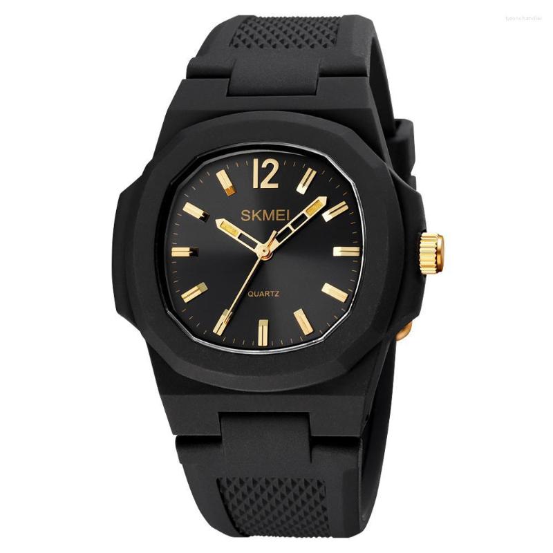 

Wristwatches Skmei Black Gold Analog Men's Watch 50m Waterproof Casual Quartz Wristwatch Silicel Strap Japan Battery Sport Male Clock