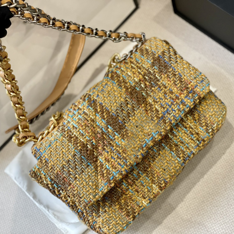

Womens 19 Series Tweed Quilted Shoulder Bags 22F/W Gold Chain Handle Totes Two-tone Crossbody Purse With Series Number Luxury Designer Handbags 26CM, Box
