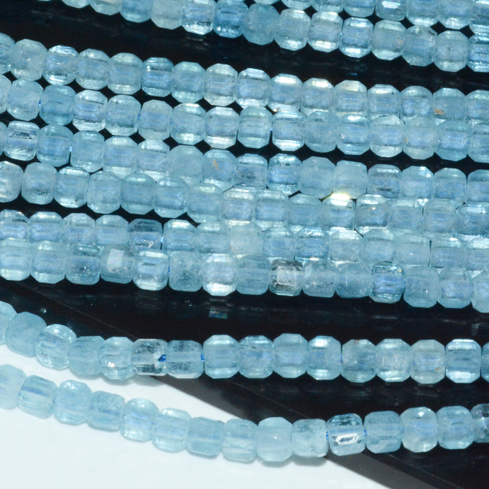 

Beaded Necklaces Natural Nice Quality Aquamarine Edge Faceted Cube Bead 38mm 42mm 221206