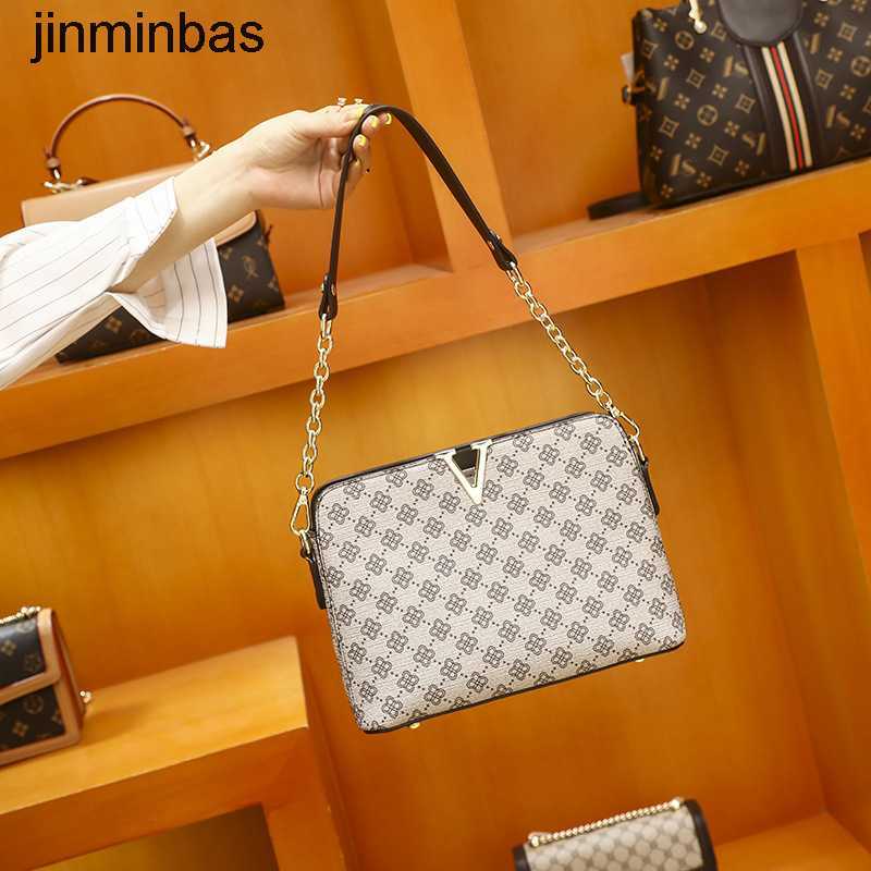 

2023 New Fashion Hand Bag the Shop Is 70% Off Bag Women Printing Chain Large Portable Single Shoulder Msenger Leather V-shaped Women's Fashion, Khaki9