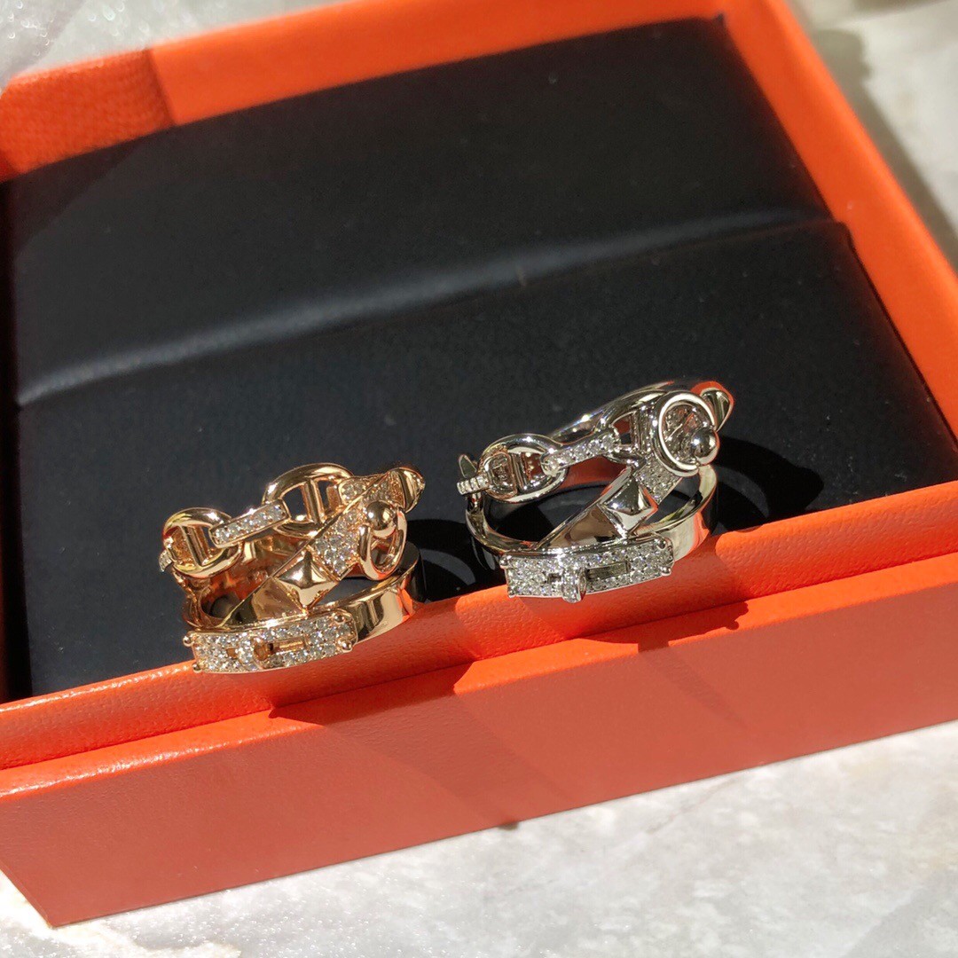 

Charm Women Accessories Hollow Pig Nose Rings Fashion Three Layers Big Horseshoe Ring Gold Plated Metal Circle Buckle Design Geometric Punk Rivet Jewelry