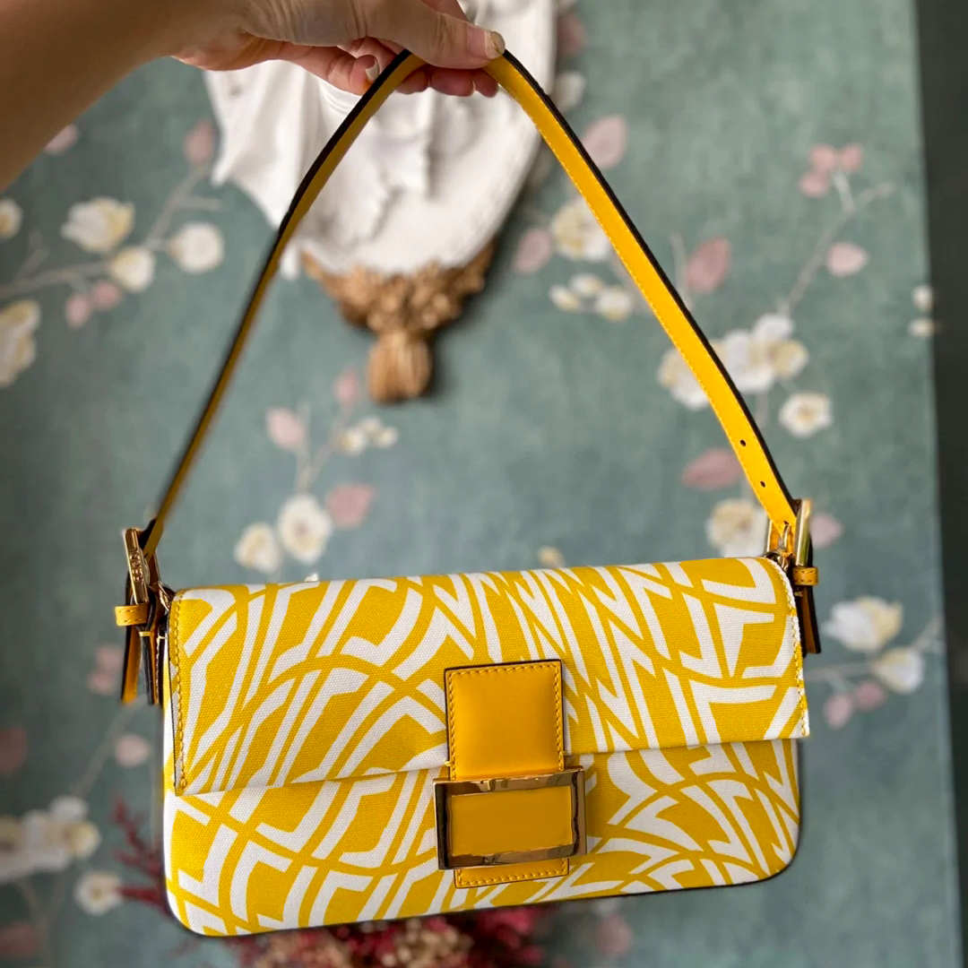 

Luxurys Designers 1965 fashion damous Clutch Cross Body Shoulder bag Totes weekender women men Purses wallet Handbag classic flap vintage 1965 travel pochette bags, Yellow