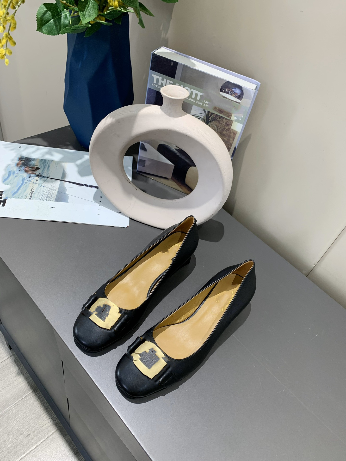 

SHOES T01 designer top version hand-customized 2022 new Todd's fashion ladies' shoes