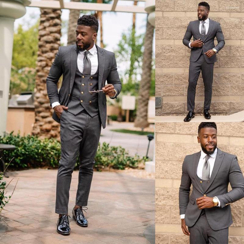 

Men's Suits Classic Men Tuxedos Peaked Lapel Double Breasted  3 Piece Set Business Party Jacket, Navy blue