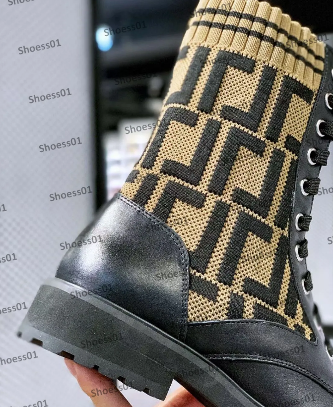 

2022 new Women Designer Boots Knitted Stretch Martin Black Leather Knight Womans Long Boot Letter Print Casual Snowshoes Luxurys Stylist Winter Shoes