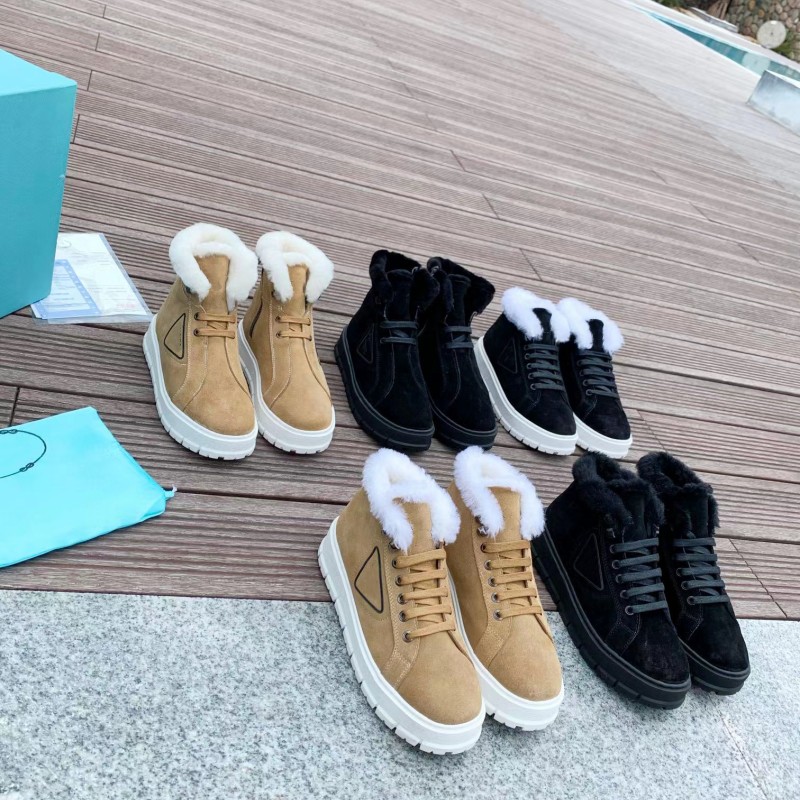

Classic Snow Boots New Fashion Women's Platform Shoes Triangle Logo Letter Designer Shoes Warm Plush Winter Wool Outdoor Black Brown Straps Side Zipper Rubber Bottom