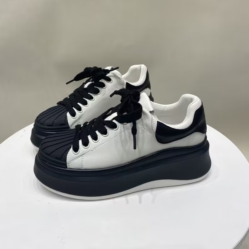 

New shell head increase casual shoes 2023 autumn winter black white fashion panda lace-up platform shoes 35-40
