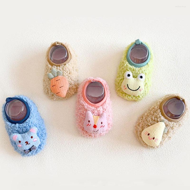 

First Walkers Toddler Floor Socks Boys Girls Frog Bear Carrot Pear Sponge Soft Sole Kids Fleece Winter Prewalker Children Shoes, Es6201