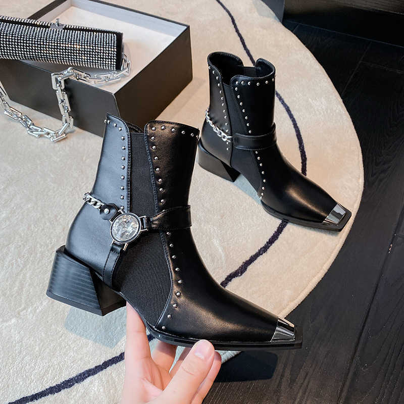 

Short Boots Women's 2022 Autumn and Winter New Square Head Metal Rhinestone Chain Coarse Heel Short Tube Chelsea Boots, Black