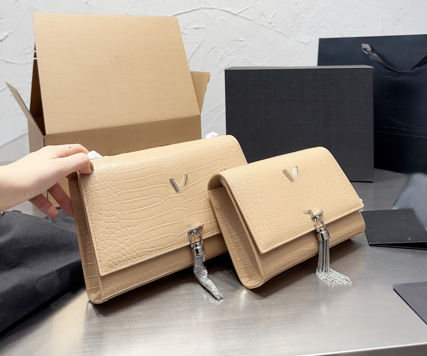 

Luxury Tote Brand Shoulder Bag Crossbody Handbag Genuine Leather Cattlehide Designer Messenger Bags 5A Quality Kate 24CM Chain WOC Tassel Fashion, E 20cm