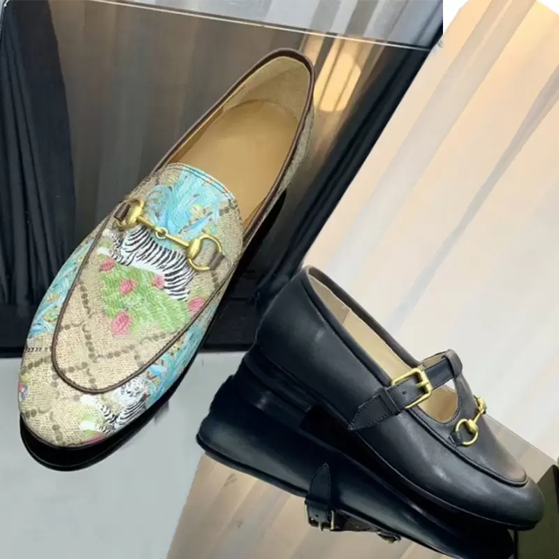 

women Flat Dress shoes Authentic cowhide Metal buckle designer shoes Lady leather letter Mules Princetown Tiger Men Trample casual shoe Large size 35-42-45 with box, Blue