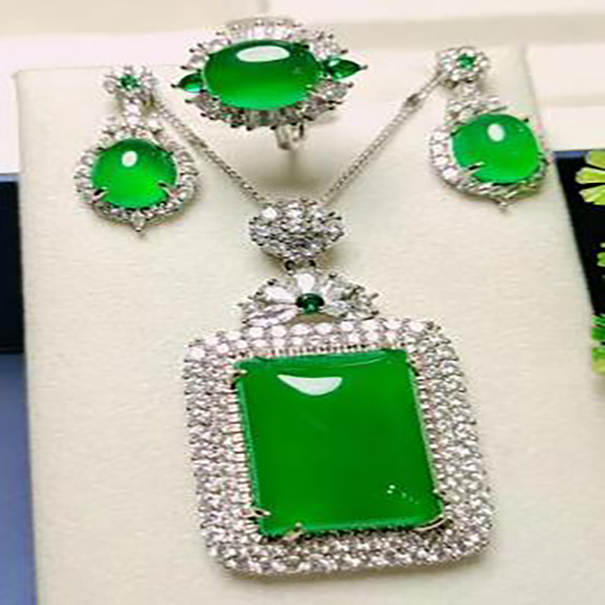 

Jade Jewelry Set Women Zircon Emerald Pendant Necklace Earrings ring