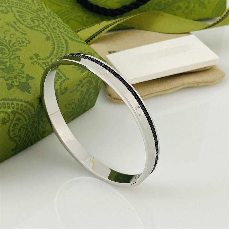 

2023 Three Colour Cuff bracelets Black Rope Pattern With Drill Popular Fashion Online Simple And Versatile Tidal Bracelet