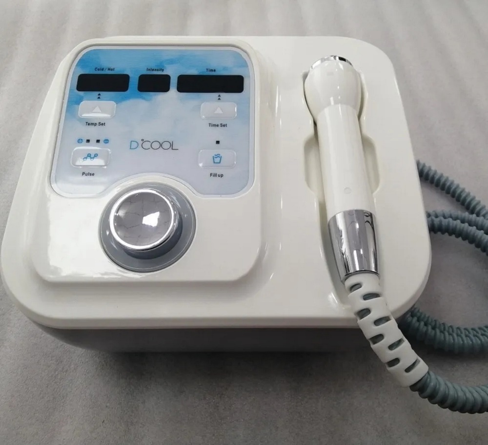 

Professional Facial Skin Care Equipment Skin Rejuvenation Electroporation Cooling Heating Dcool for Wrinkle Removal