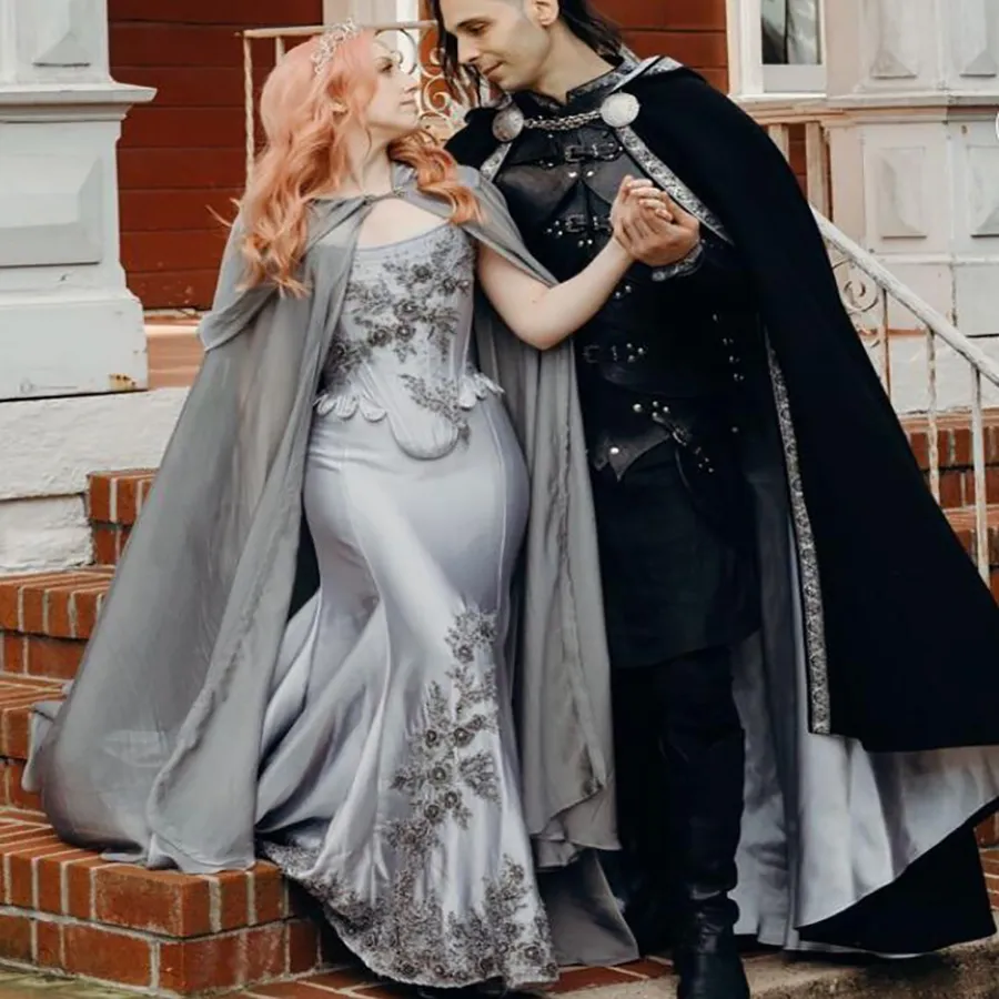 

2023 Vintage Grey Mermaid Wedding Dresses Bridal Gown Lace Applique with Cape Satin Sweep Train Custom Made Beach Country Plus Size vestido de novia, Same as image