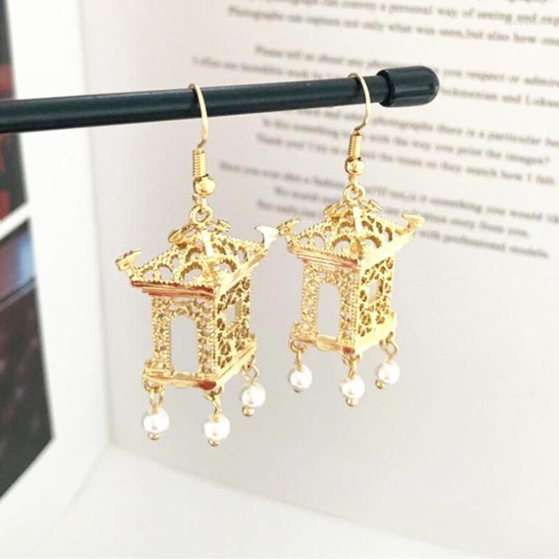 

Dangle Earrings Timlee E262 Temperamental Retro House Pavilions Imitation Pearl Alloy Drop Fashion Jewelry Wholesale