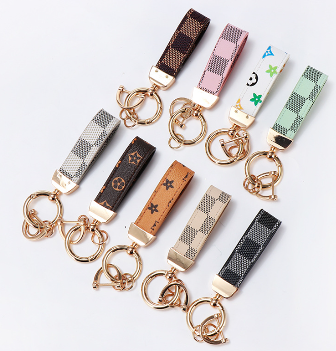 

Fashion Leather Key Chain Old Flower Plaid Portable Lanyard Car Keys Pendant Bag Ornaments Wholesale