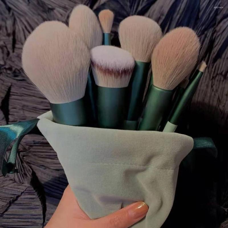 

Makeup Brushes 13Pcs/Set Professional Brush Set Eye Shadow Blush Powder Foundation Concealer Multifunctional Make Up Tool