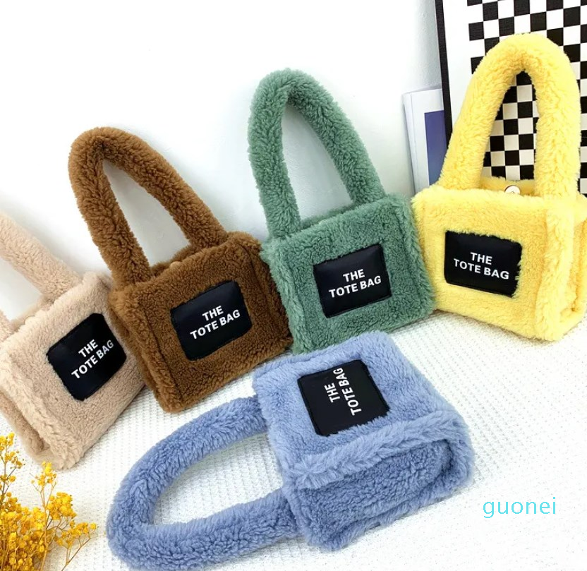 

Designer -Mini Tote Bag Winter Fur Fluffy Women's Shoulder Bags Designer Handbags, Beige