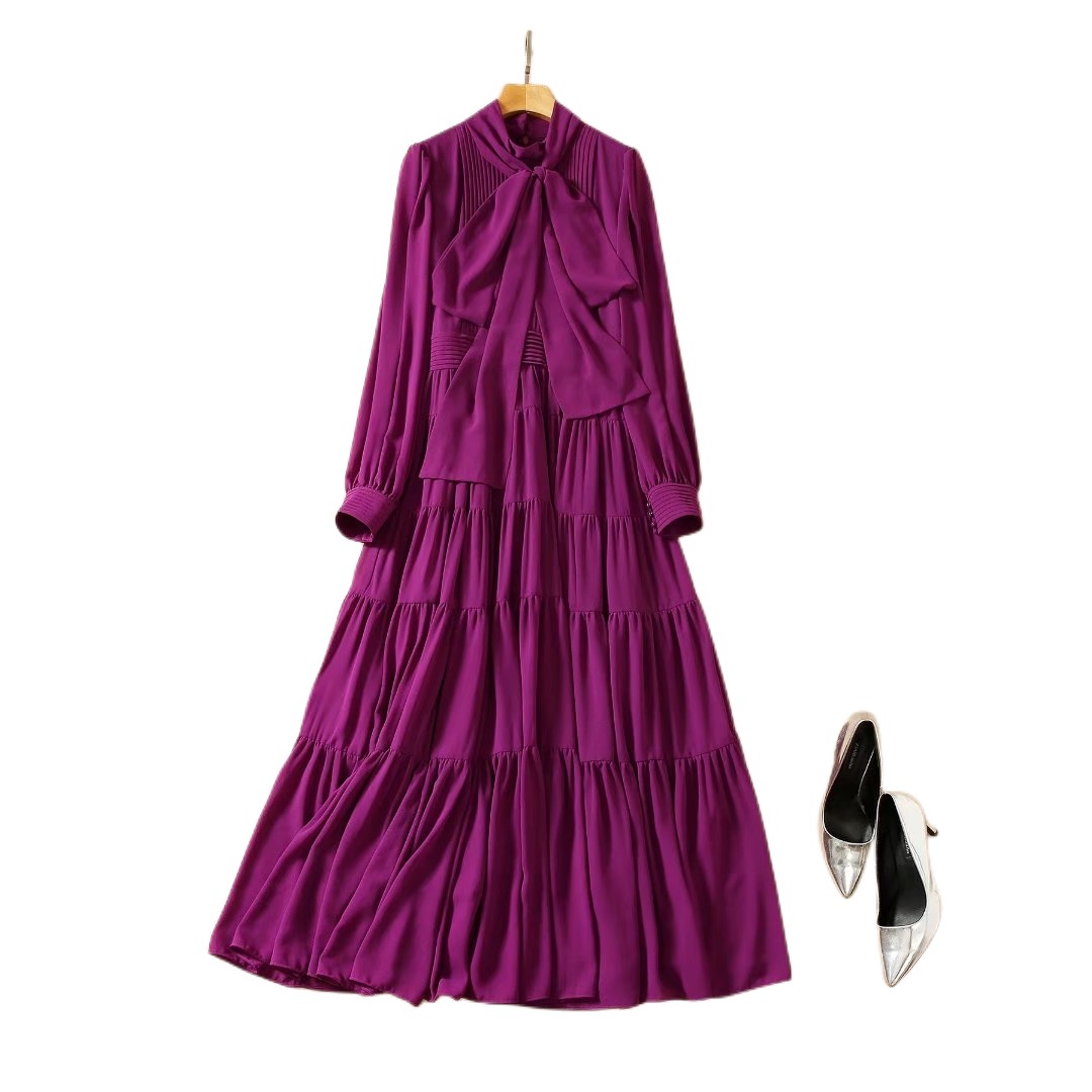 

French temperament senior retro art sense purple super big hem dress, Red