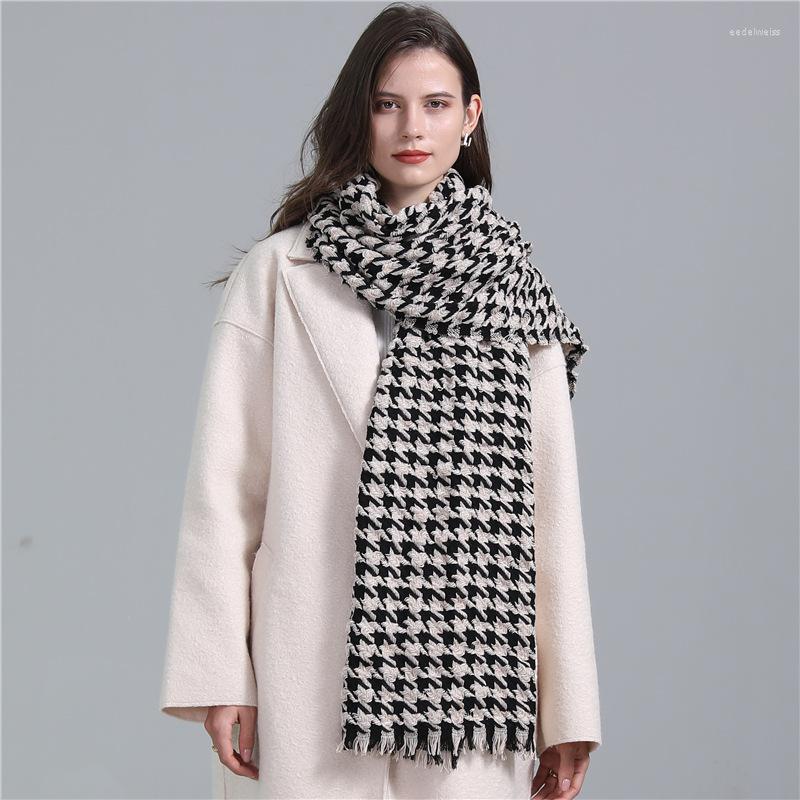 

Scarves Classic Houndstooth Women Men Wool Scarf Black White Plaid Weave Cashmere Fashion Tassel Design Warm Couple Outdoor Wrap