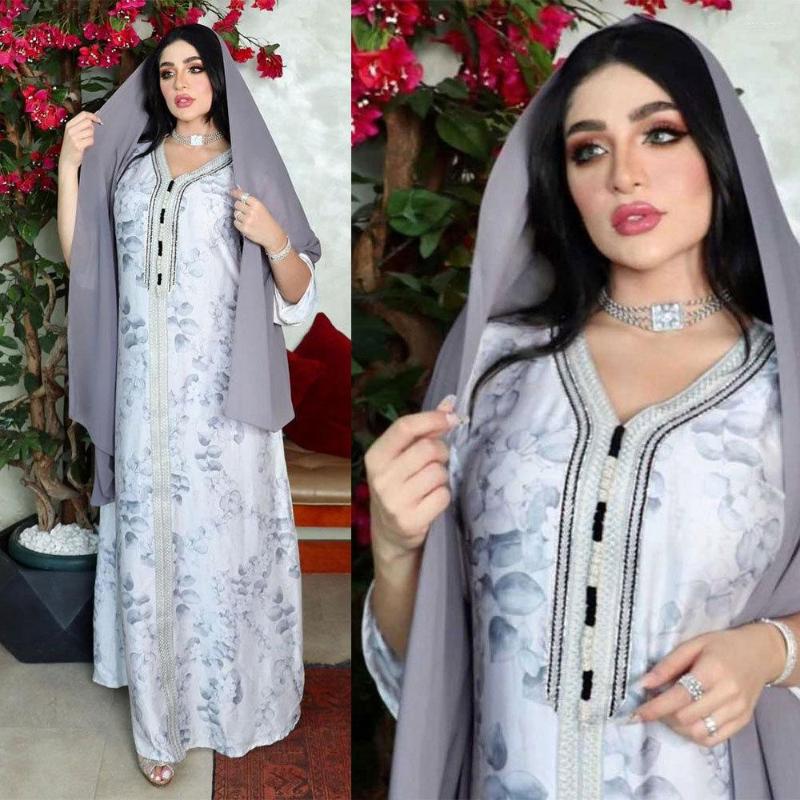 

Ethnic Clothing 2022 Eid Mubarak Satin Silk Women Abaya V-neck Long Dress Ramadan Islamic Turkey Fashion Caftan Kaftan Dubai Maxi Robe