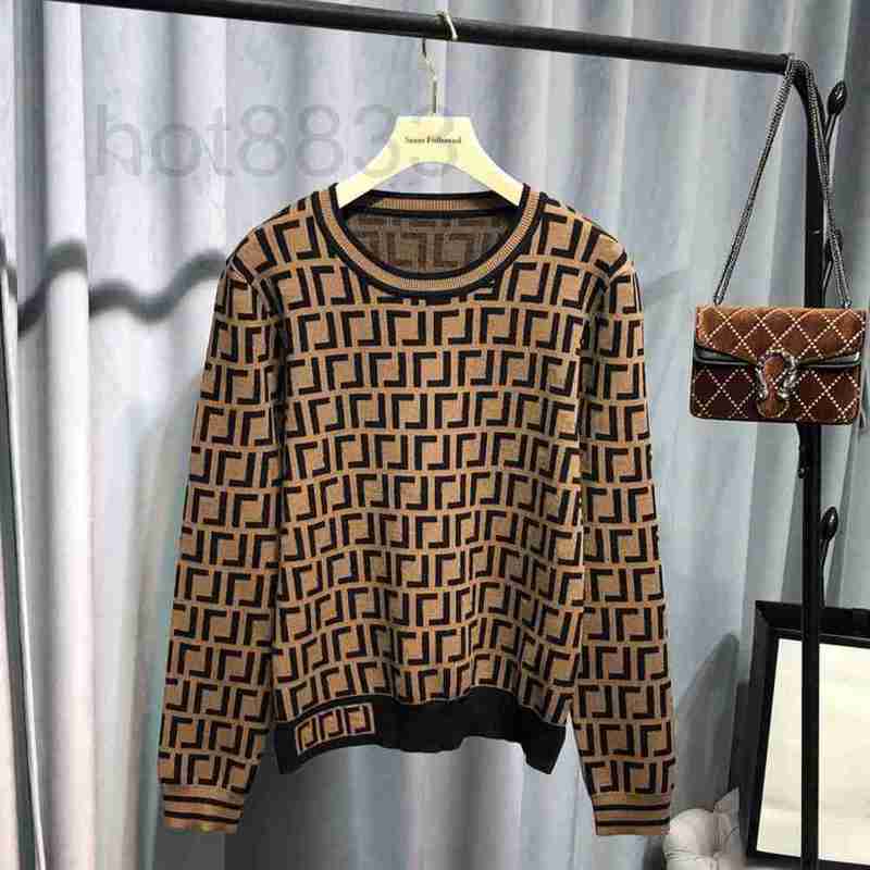 

Women' Sweaters designer ice silk T-shirt long sleeve 2020 new simple letter jacquard color matching round neck top C97Z, Picture color