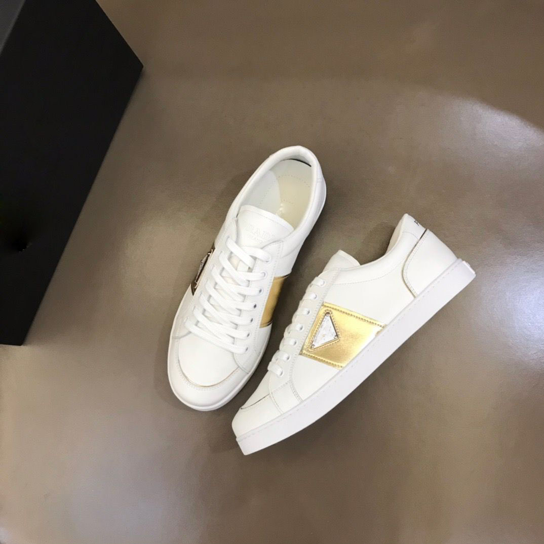 

Famous Brands Men Downtown Sneakers Shoes Iconic Enameled Triangle Skateboard Walking White Black Leather Leisure Flats Fashion Outdoor Trainer EU38-46, 19