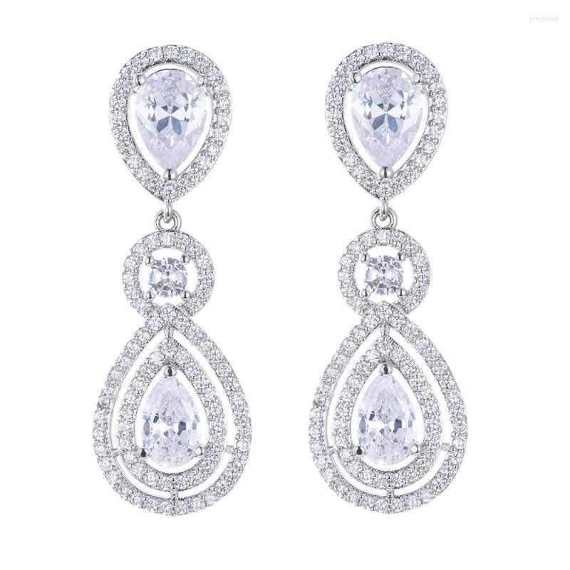 

Stud Earrings Bettyue Shiny Waterdrop Sjape Earring Three Colors Cubic Zircon Fine Jewelry For Women Elegant Party Decoration