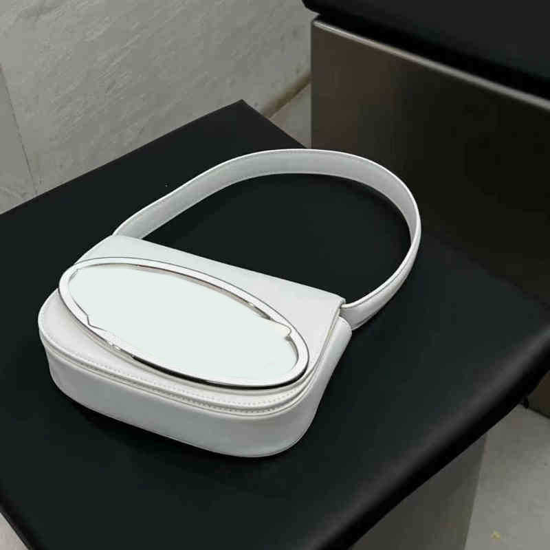 

D high quality Underarm Bag Women's Summer Niche Design shoulder Jingle Bag Simple and Versatile Contrast Handbag 220712, Inner without logo