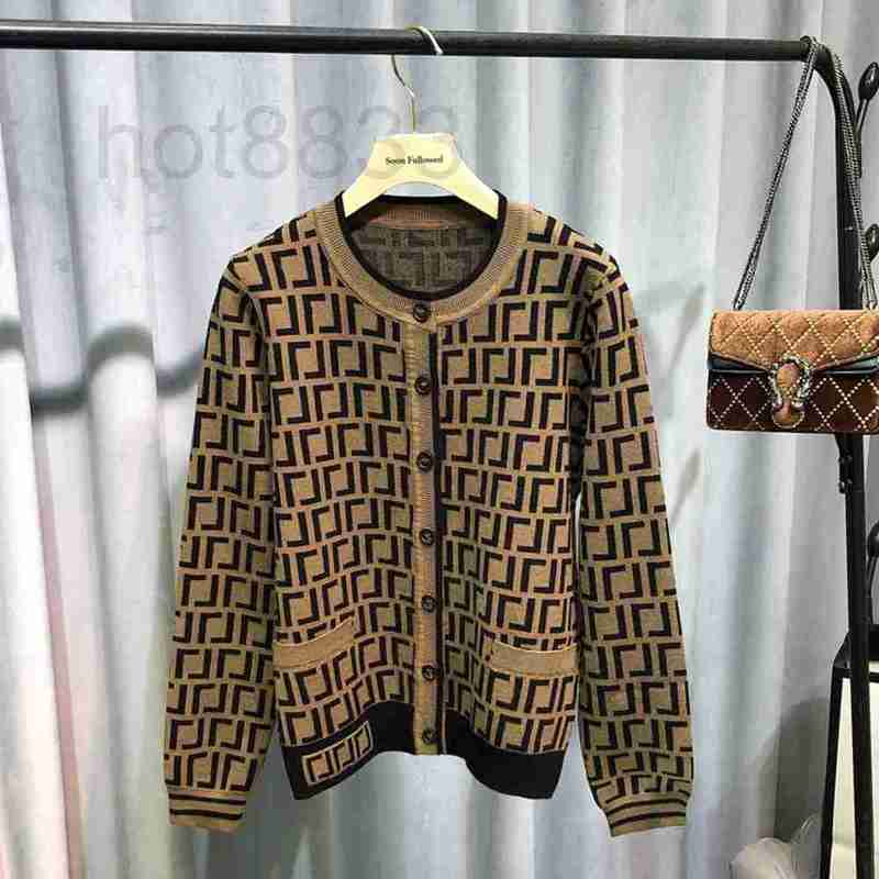 

Women' Sweaters designer 2020 autumn and winter old flower letter V-Neck Sweater Jacket with thin temperament jacquard long sleeved cardigan female T4XW, Picture color
