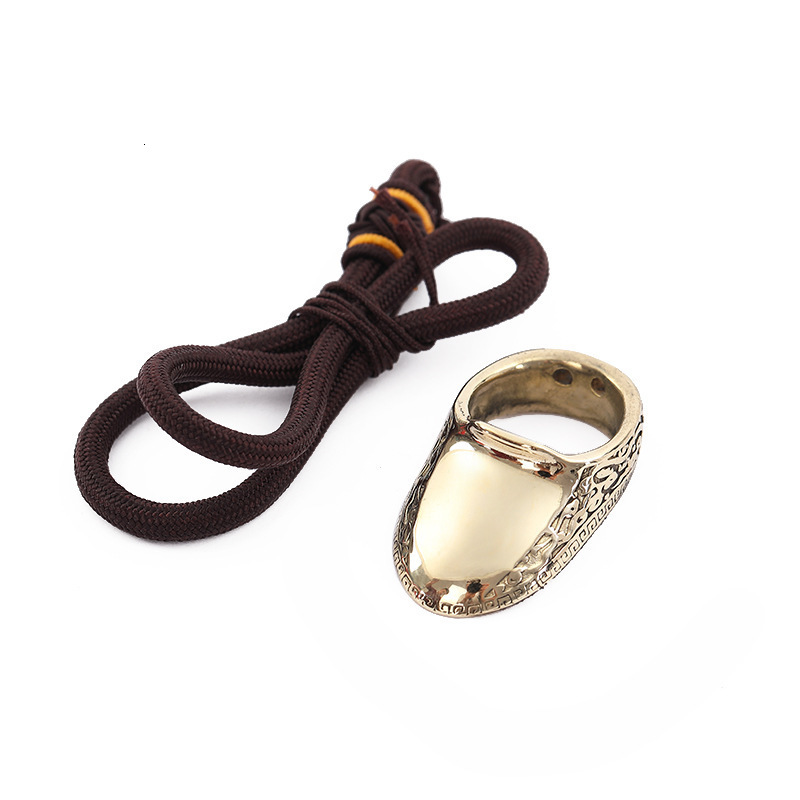 

Darts 1pc Brass Archery Thumb Finger Guard Ring Buckle Hand Decoration Finger Protector Tool Bow and Shooting Accessories 221207
