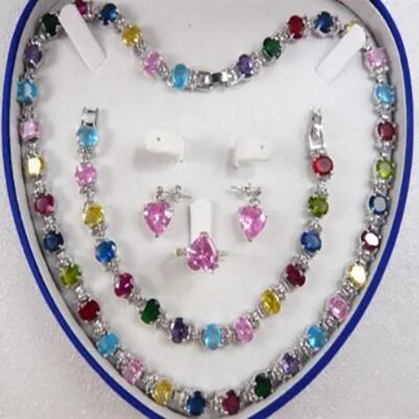 

Fashion Jewelry Zircon Link Bracelet Earrings Ring Necklace Set