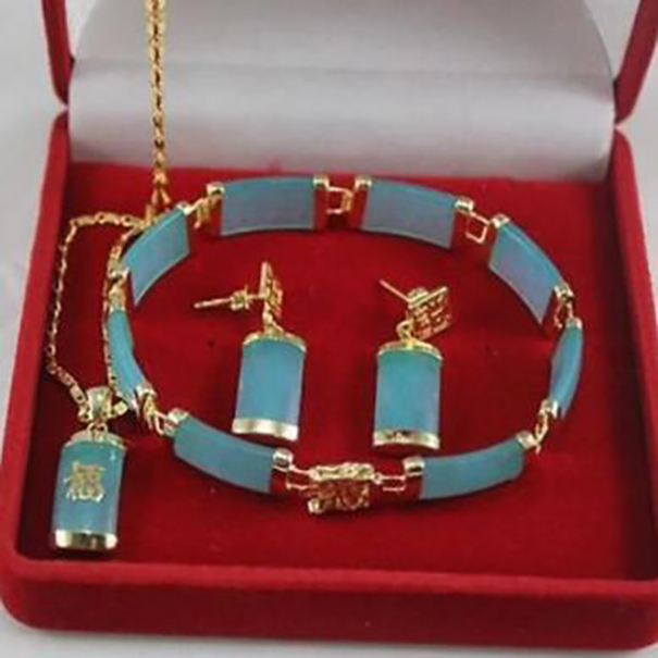 

Fashion Jewelry Blue jade pendant necklace bracelet earrings sets AAA