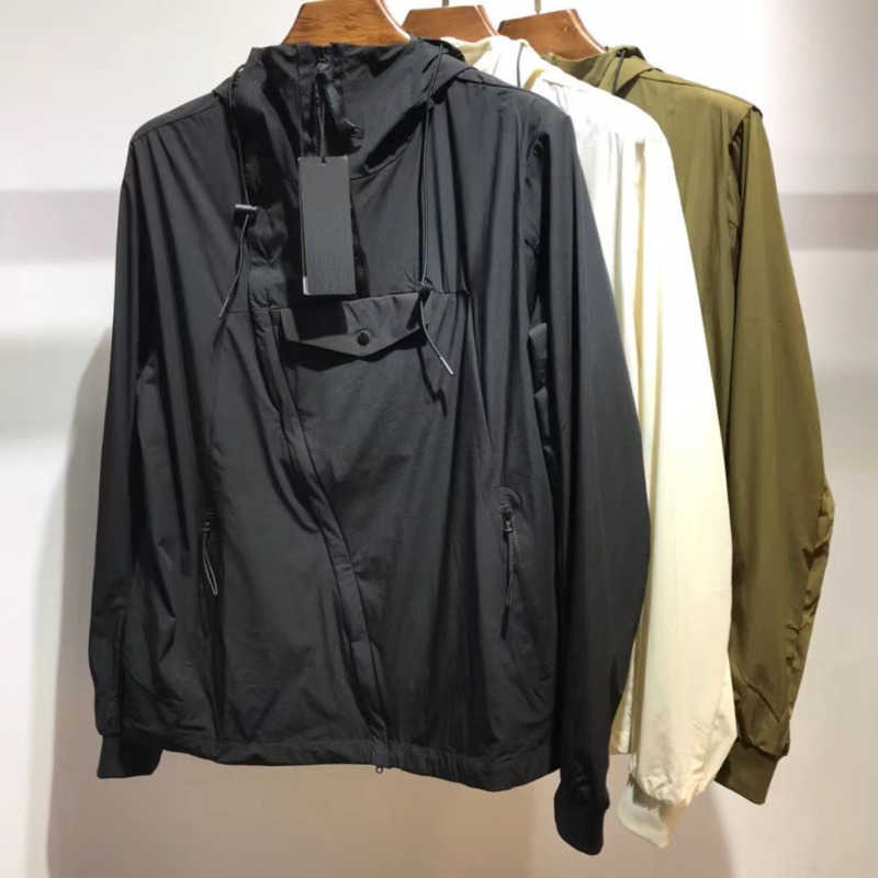 

Men's Tracksuits Mens Hooded Jacket Outdoor Windproof Waterproof Sweatshirt Cp Designer Half Zipper Pullover Coat Men Women Large Goggles Oversize, Ivory