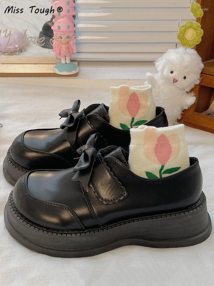 

Dress Shoes Korean Sweet Platform Women Japanese Style Bow Kawaii Mary Janes Ladies Pure Color Comfortable Autumn 2022, Beige