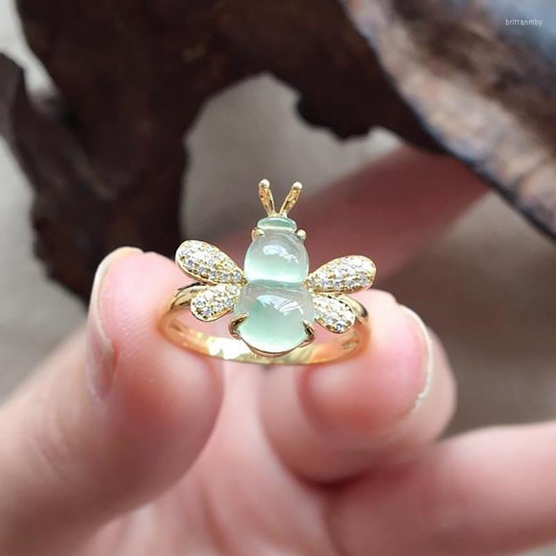 

Cluster Rings Inspired Design Natural Chalcedony Diamond Bee Opening Adjustable Ring Romantic Cute Fresh Charm Female Silver Jewelry