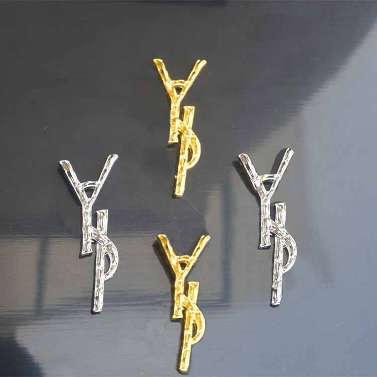 2022 Luxury 18K Gold Plated Letters Brooches Women Gold Brooch Pins Designer Jewelry Accessories wholesale