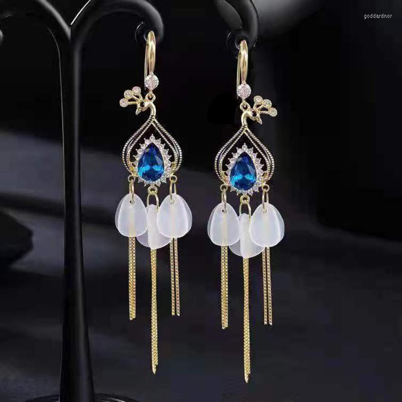 

Hoop Earrings 2022 Fashion Retro Peacock Female Temperament Long Tassel Bird Show Face Thin Net Red Gift Trend