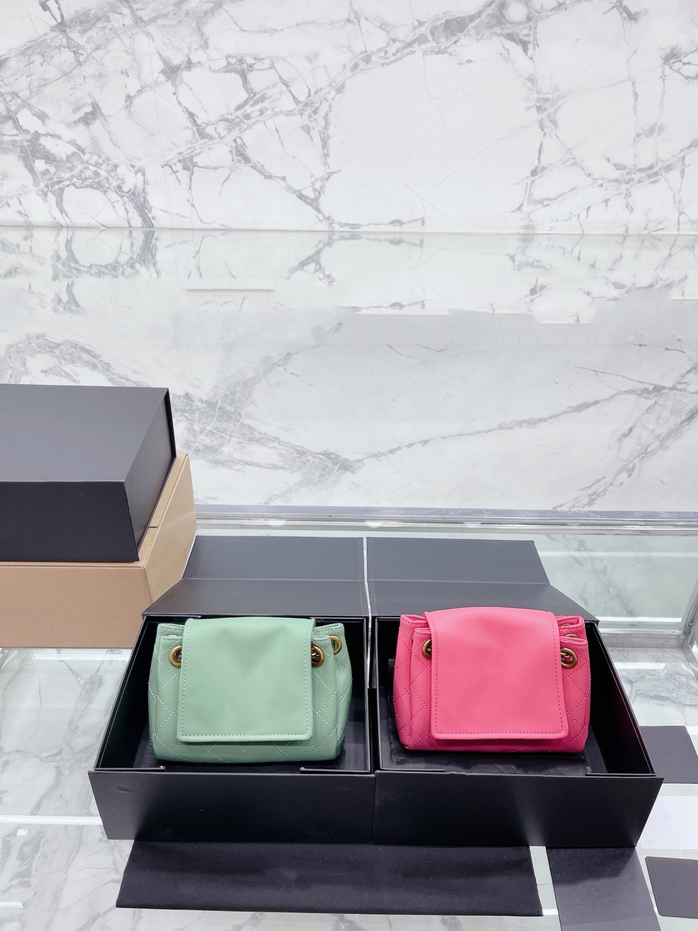 

Winter and Autumn Women Purse Handbags fashion bag handbag wallet Fashion classic with letters canvas Purses metal chain, Green