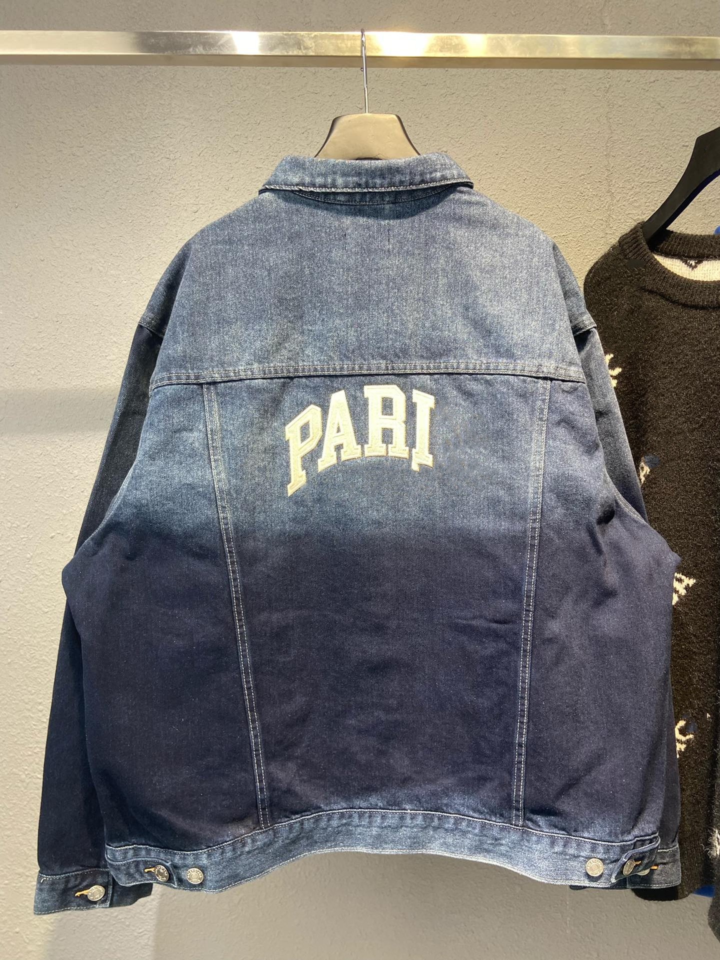 

Men's Jackets Digital code ceiling unisex embroidered denim jacket, Denim blue