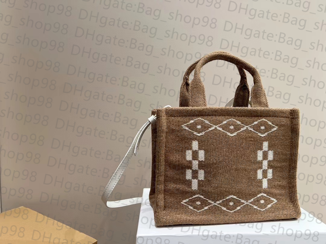 

Fashion Tote Handmade Women Bag Knitted Handbag Triumphal Arch Large Capacity Woven LOGO Designer Shoulder Bag, Red