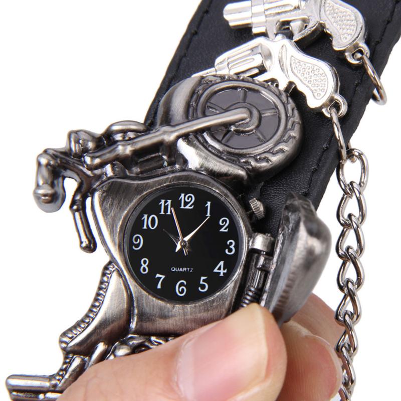 

Wristwatches Selling Punk Rock Chain Skull Women Men Big Leather Bracelet Cuff Gothic Quartz Wrist Watch Saat Uhren Clock Xfcs, Black