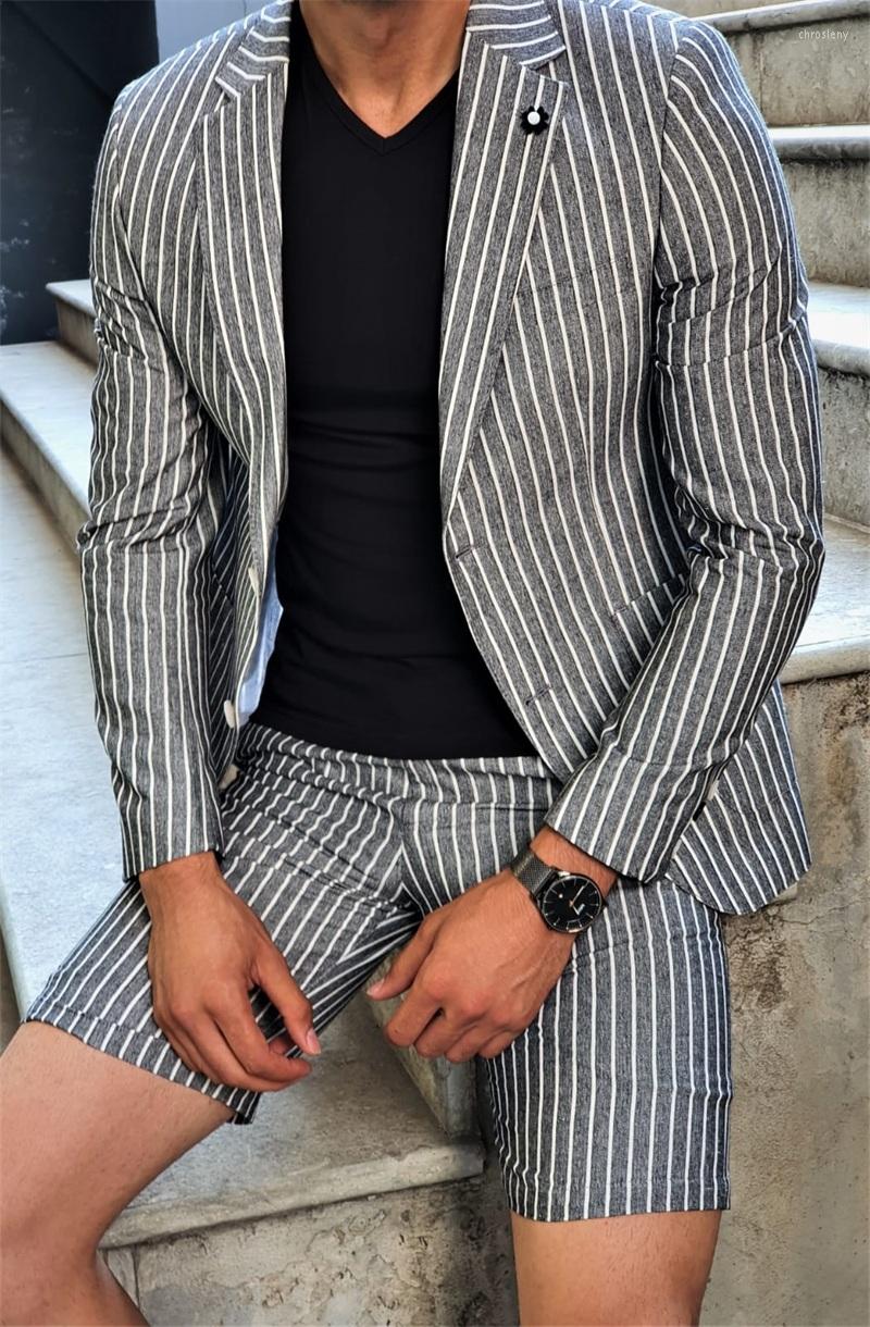 

Men's Suits Casual Gray Stripes Men 2 Pieces Short Pant Fashion Suit Peaked Lapel Blazer Coat, Auburn