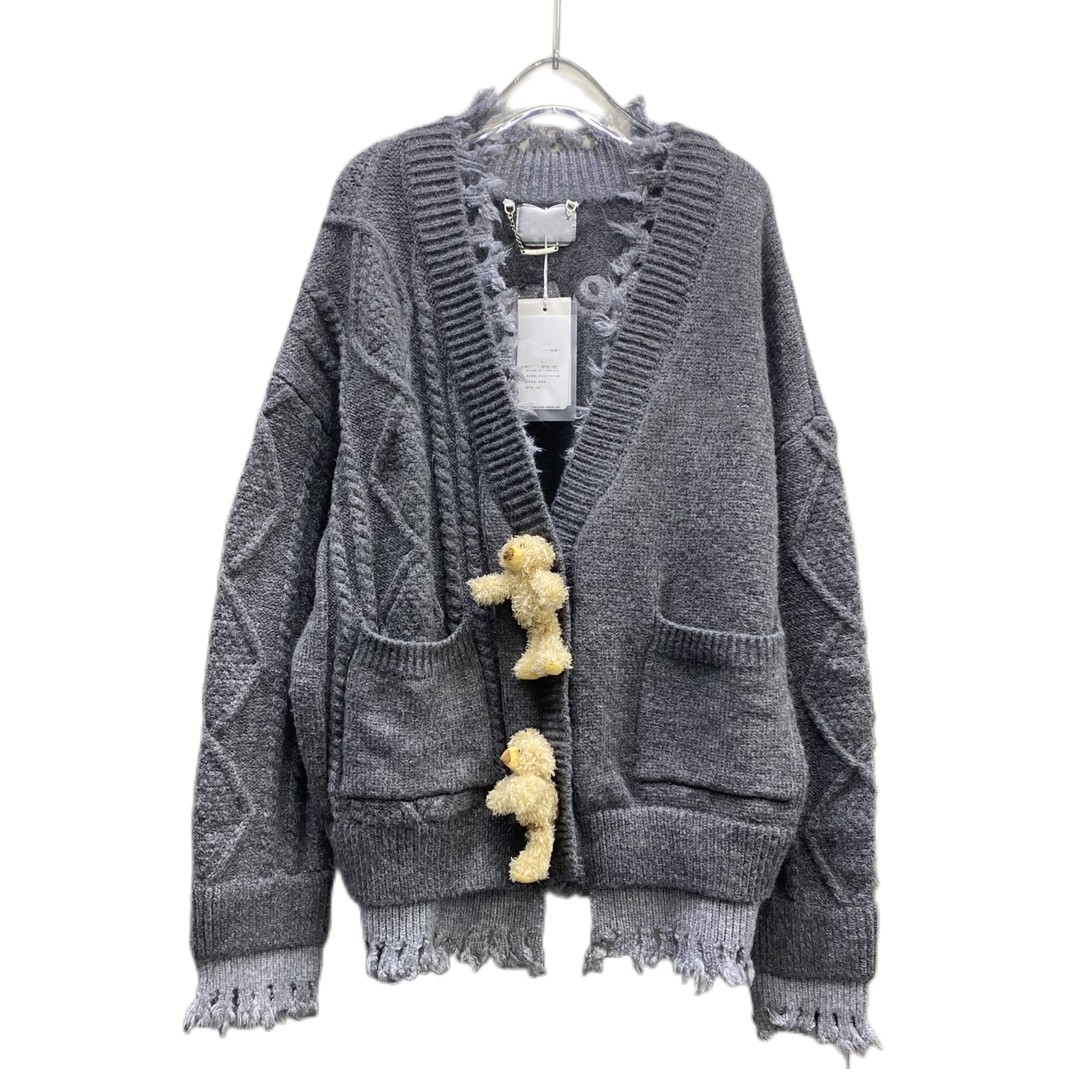 

Autumn and winter temperament new stereo doll button tassel cardigan, Gray